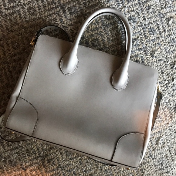 Structured Handbag - Picture 4 of 4